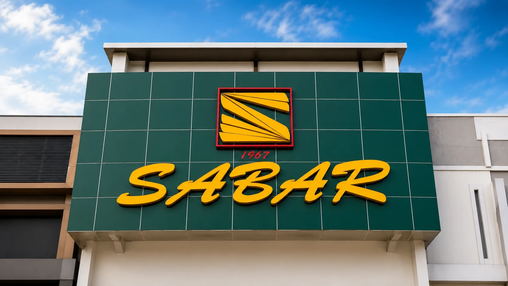 Tampak depan toko Sabar Maju